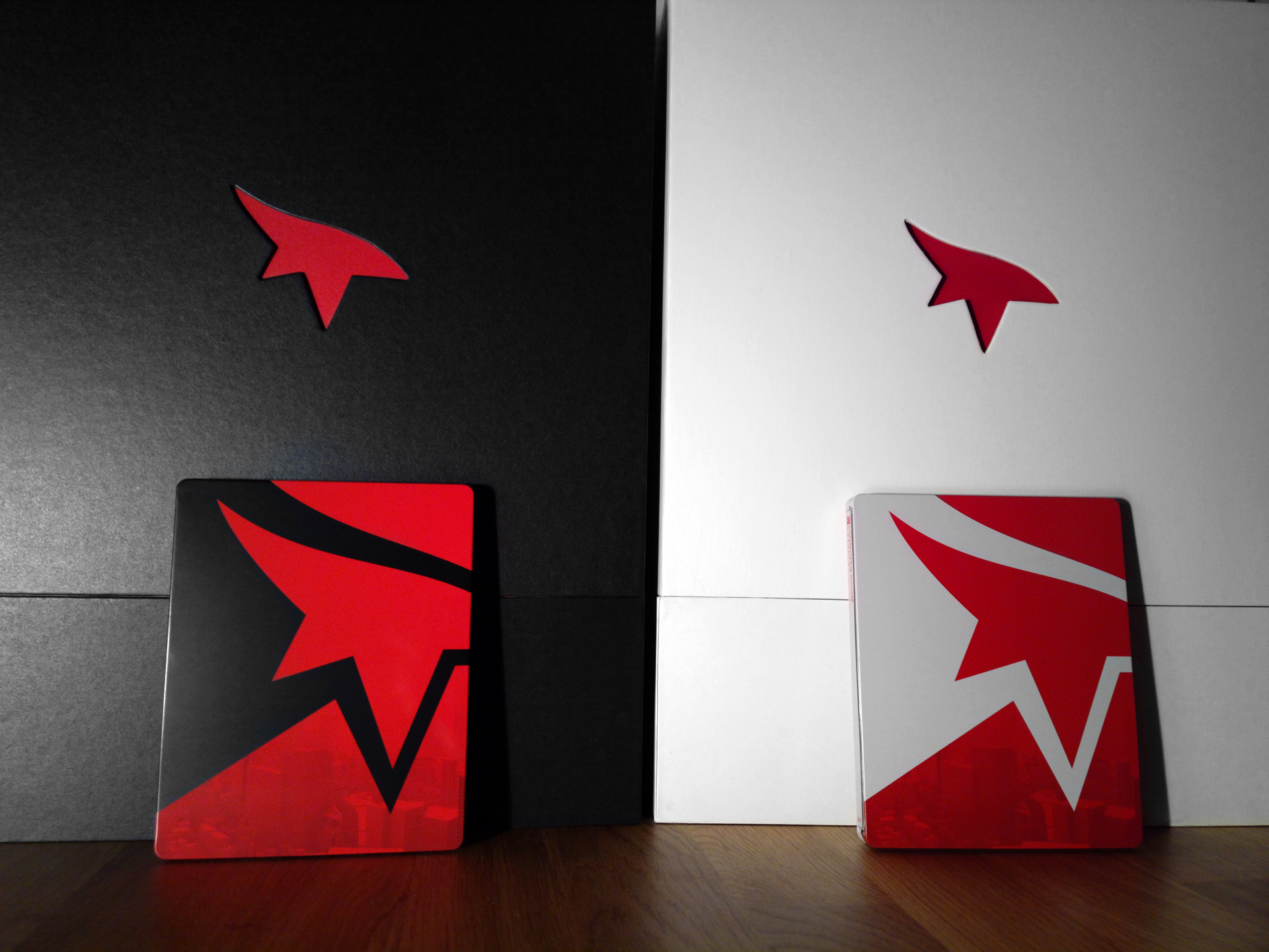 Boxes and steelbooks